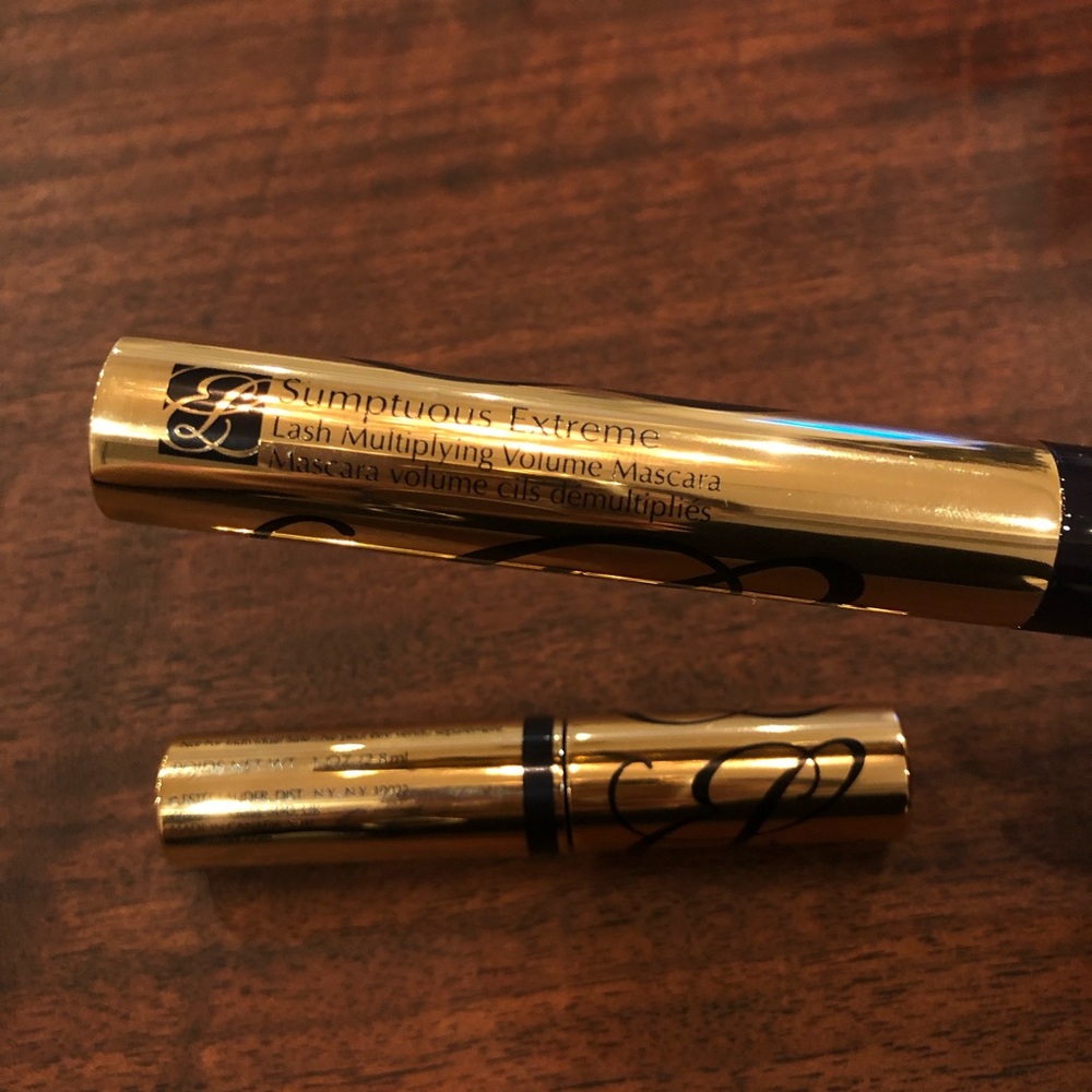 Estée Lauder Sumptuous Extreme Mascaras